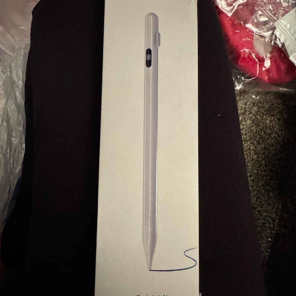 Stylish White Digital Stylus Pen